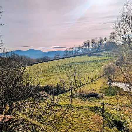Le Champ Des Grenouilles - Ecologique A La Ferme Montjoie-en-Couserans