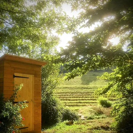 Le Champ Des Grenouilles - Ecologique A La Ferme Montjoie-en-Couserans